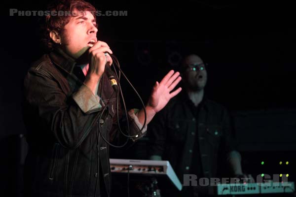 MASTER MASTER WAIT - 2013-01-24 - PARIS - Espace B - 